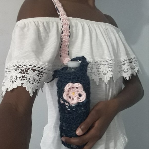 JFaith Designs - handmade Handbags - Navy & Pink Water Bottle Holder with Flower